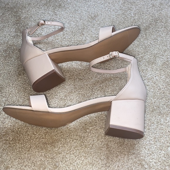 Madden Girl tan heels - Picture 4 of 4